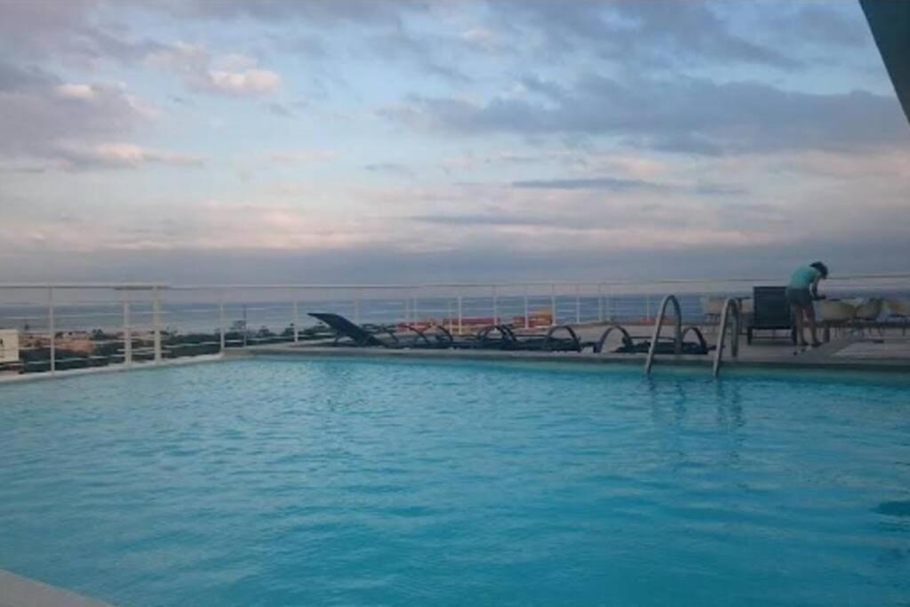 Lincoln Suite Pool - Gym - Sauna Санто-Доминго Экстерьер фото