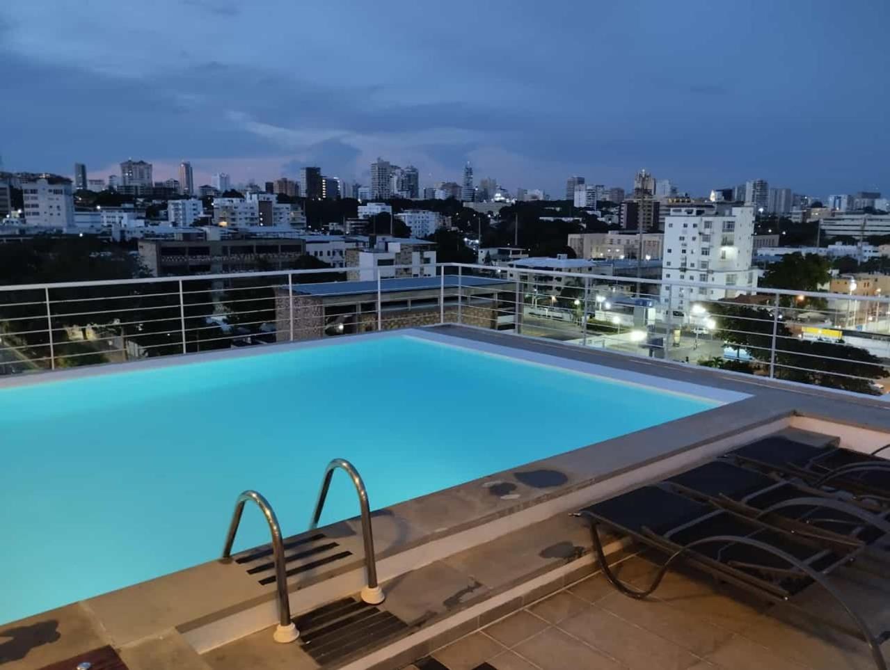 Lincoln Suite Pool - Gym - Sauna Санто-Доминго Экстерьер фото